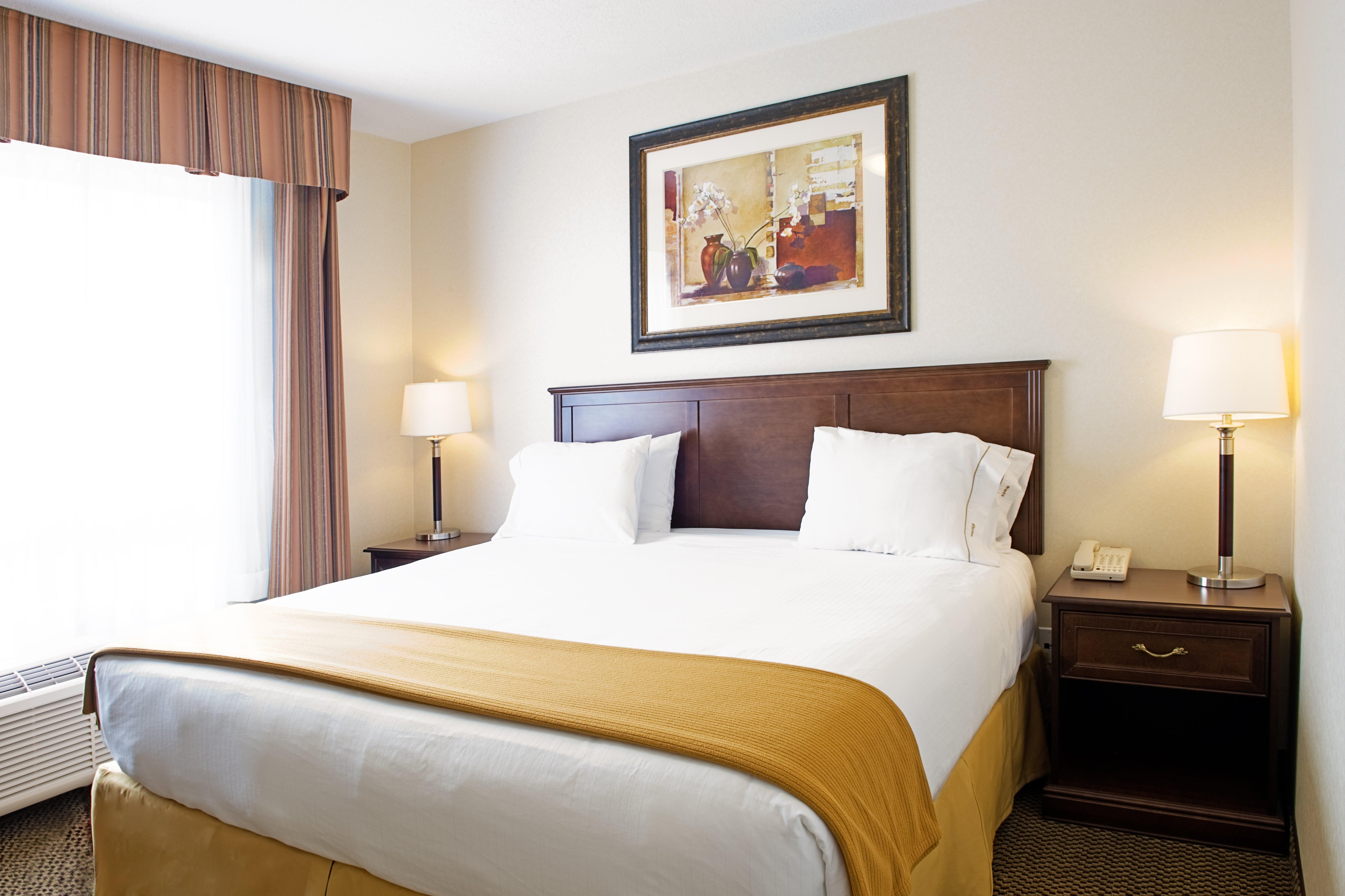 Holiday Inn Express Hotel & Suites - Slave Lake By Ihg מראה חיצוני תמונה